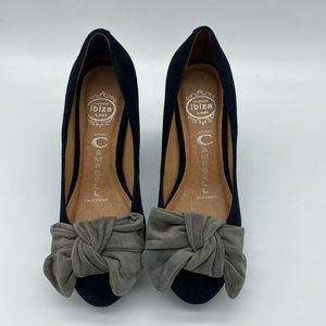 Jeffrey Campbell handmade Ibiza heel size 6. Lulu. Suede. Bow. Chunky heel